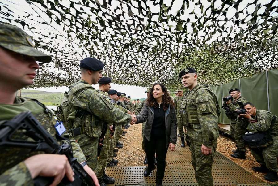 Osmani: FSK-ja është krenaria e shtetit, e gatshme për të mbrojtur integritetin territorial të Kosovë [video]