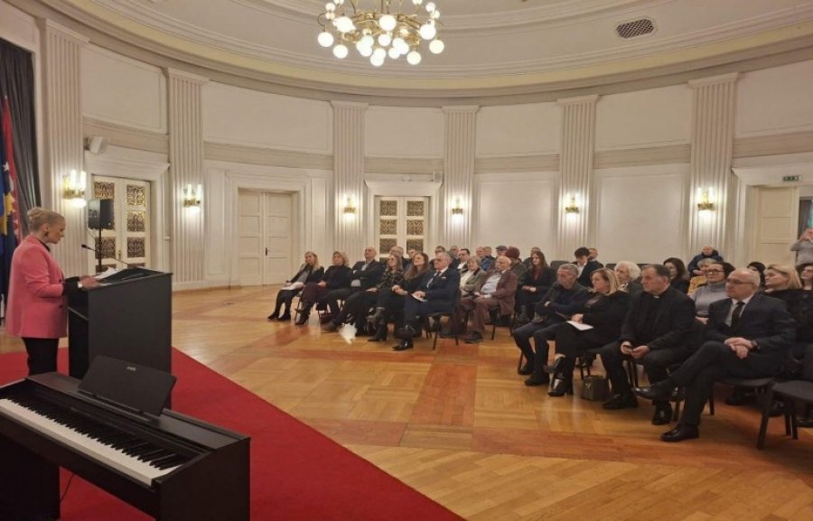 Takim përkujtimor në Zagreb në nderim të figurave të “Flakës së Janarit”