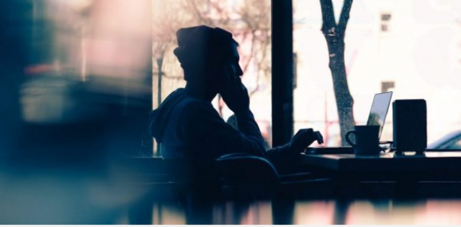 Si ndikon vetmia në trup dhe në mendje