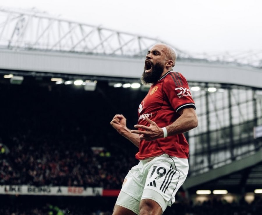 Man Unitedi me fitore spektakolare në derbin ndaj Man Cityt