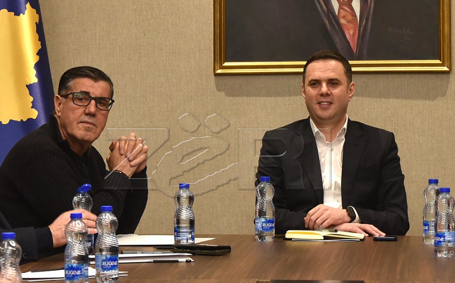 A do të kandidojë për kryetar të LDK-së?, përgjigjet Lutfi Haziri