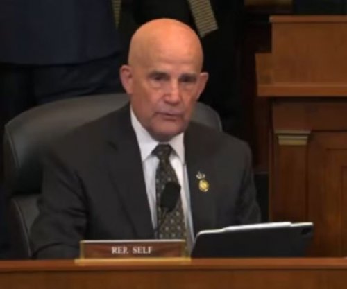 Kongresisti amerikan Keith Self ngrit çështjen e diskriminimit ndaj shqiptarëve në Luginë