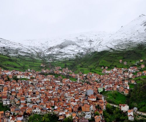 Detaje për rastin tragjik, ku djali rreth 30 vjeç privoi nga jeta nënën e tij në Restelicë