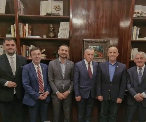 Kamberi: SHBA-ja kërkon përgjegjësi nga Beogradi për diskriminimin e shqiptarëve në Luginën e Preshevës