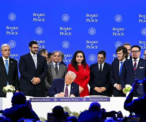 Cilat shtete morën pjesë në ceremoninë nënshkruese të Bordit të Paqes?