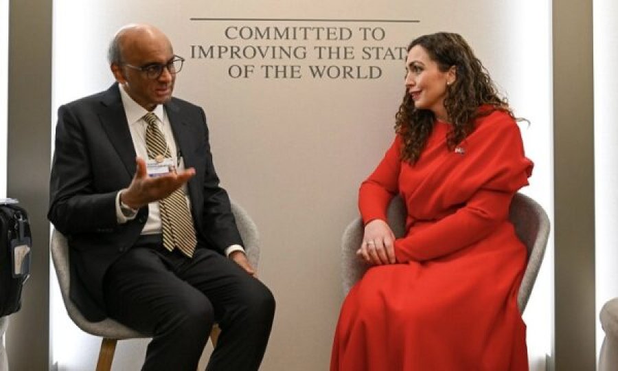 Osmani takohet me presidentin e Singaporit në Davos, ia kërkon heqjen e vizave për kosovarët