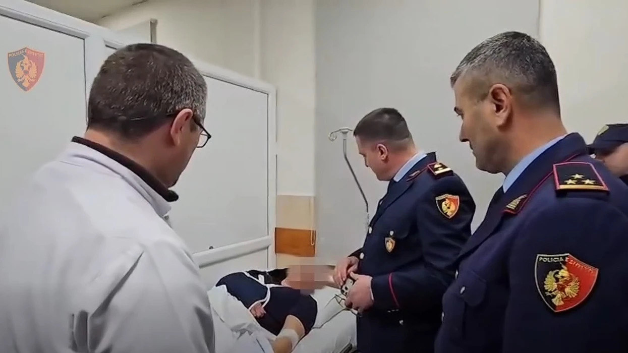 Protesta e opozitës, 11 efektivë policie dhe disa protestues të plagosur