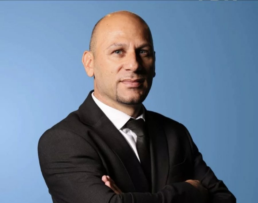 Policia dhe prokuroria nisin hetimet ndaj Drejtorit të Shaqir Totajt  Adem Morina dyshohet për keqpërdorim të fondeve të fushave sportive