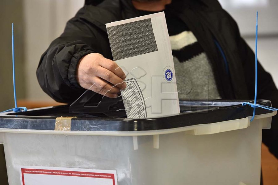 Cakolli: Rreth 80 mijë vota të kandidatëve u manipuluan në gjithë Kosovën