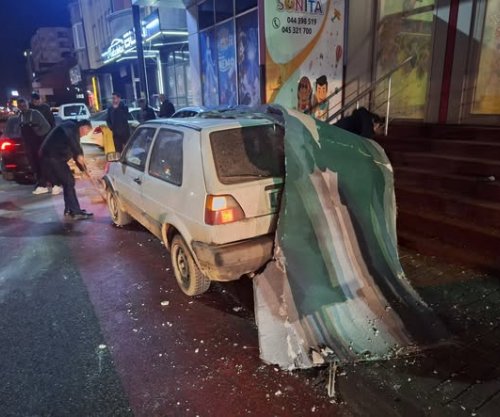 Rënia e fasadës në Fushë-Kosovë: Kush përgjigjet për lëndimin e kalimtarit?