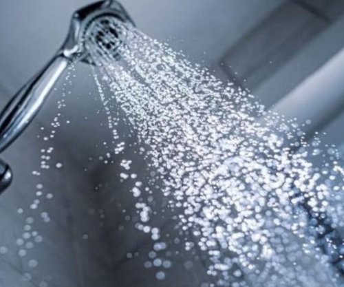 Mëngjes apo mbrëmje: Kur është më mirë të bëni dush?