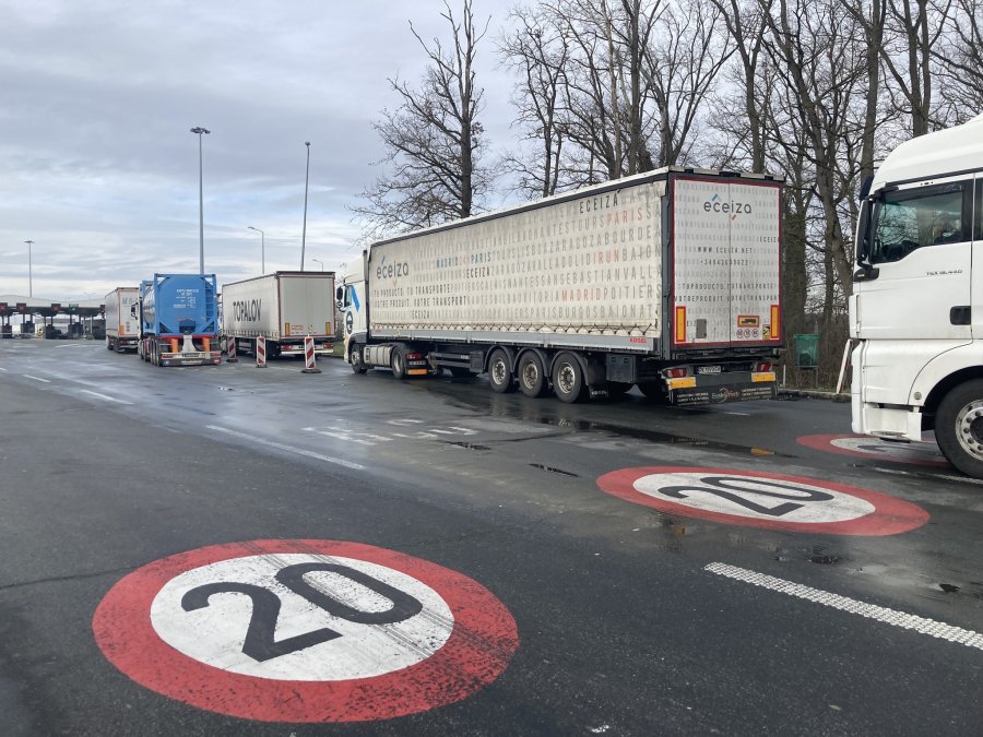 Protestat në rajon bllokojnë eksportin dhe importin e kompanive kosovare  reagon DHTIK ja