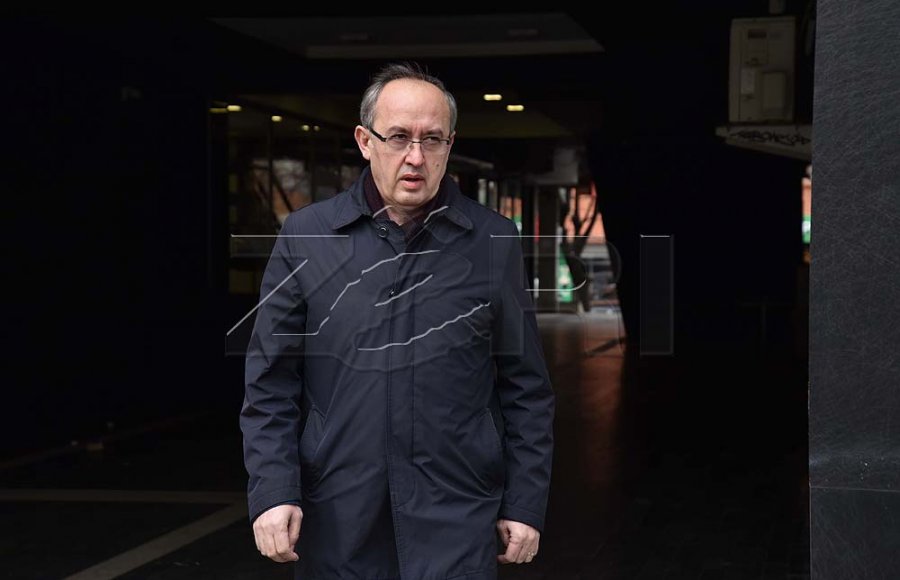 Reagimi i parë i Avdullah Hotit pas Kuvendit të LDK-së