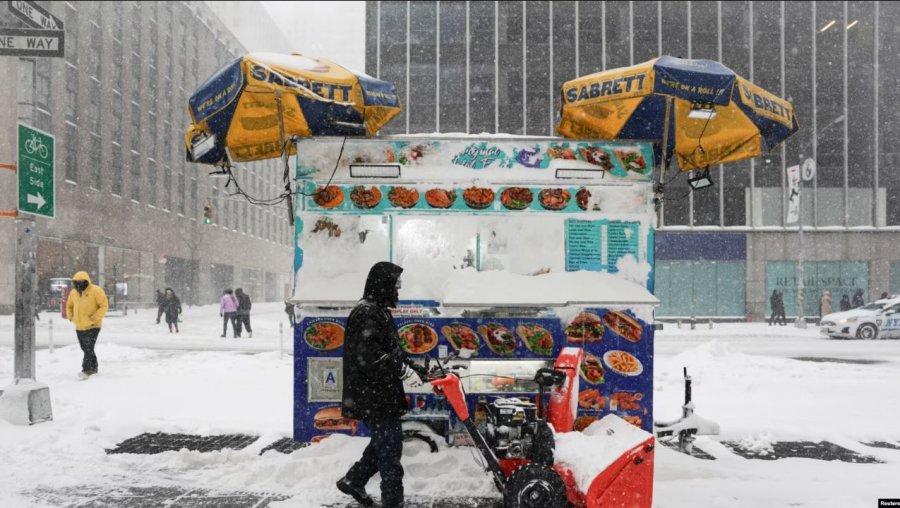 Të paktën shtatë të vdekur në SHBA si pasojë e stuhisë dimërore