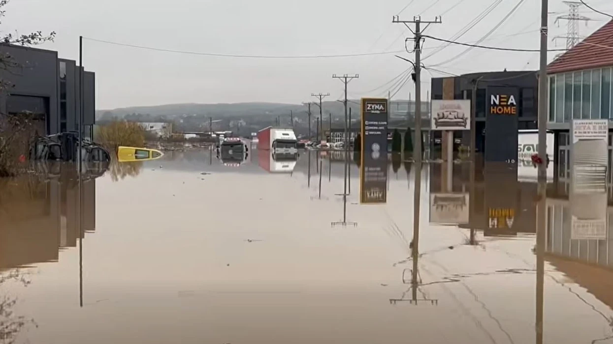 Mbyllet për qarkullim magjistralja Ferizaj - Gjilan, vërshohet sërish segmenti në fshatin Sojevë