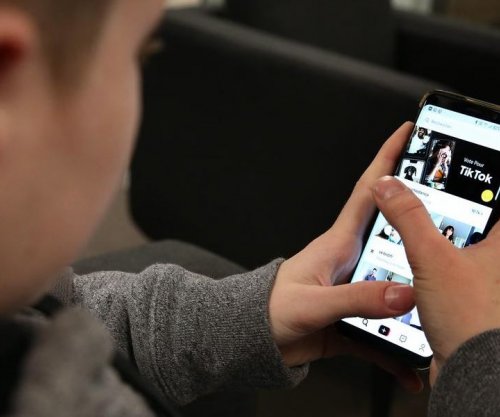 A duhet Kosova të ndalojë përdorimin e mediave sociale nga fëmijët nën 16 vjeç?