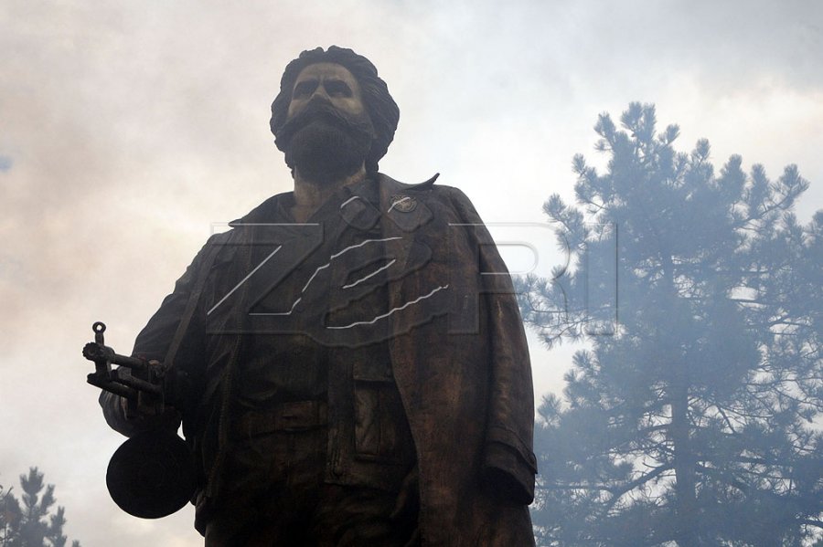 Komuna e Prishtinës hap konkurs për projektimin e memorialit përkujtimor “Adem Jashari”