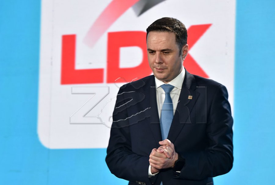 “Koha kërkon bashkim”, çka po paralajmëron Abdixhiku?