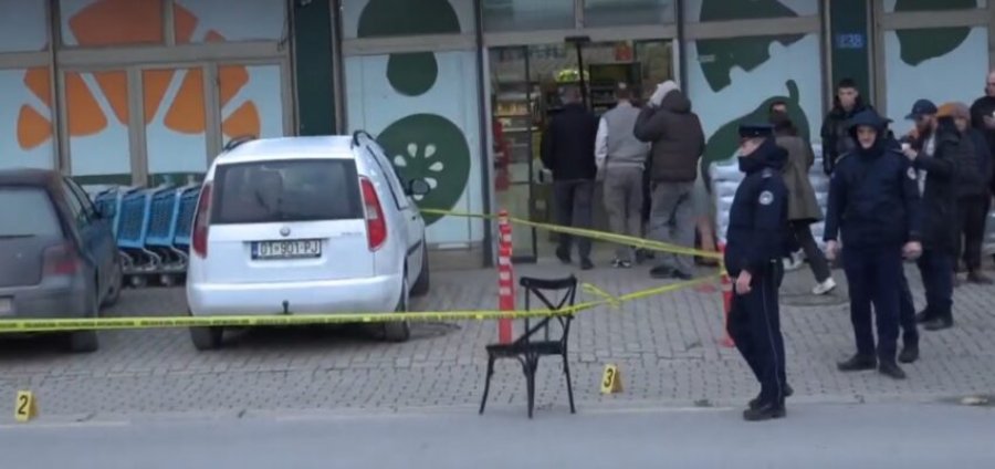 Të shtëna me armë në “Kodrën e Trimave”, lëndohen tre persona, policia: Lëndimet nuk i ka shkaktuar arma