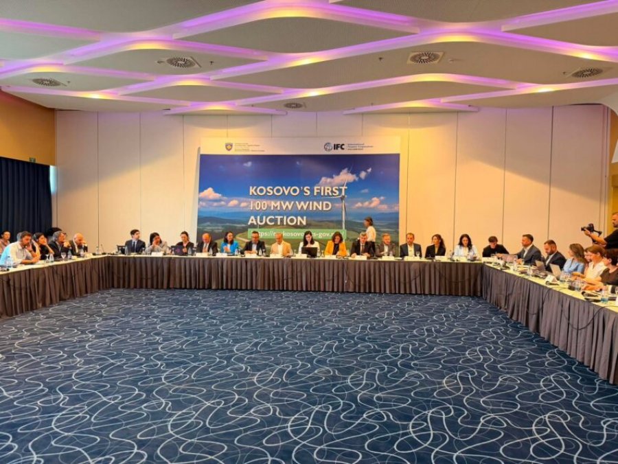 kosova-hap-fazen-e-dorezimit-te-ofertave-per-ankandin-e-energjise-se-eres-synohen-100-mw-kapacitete-te-reja