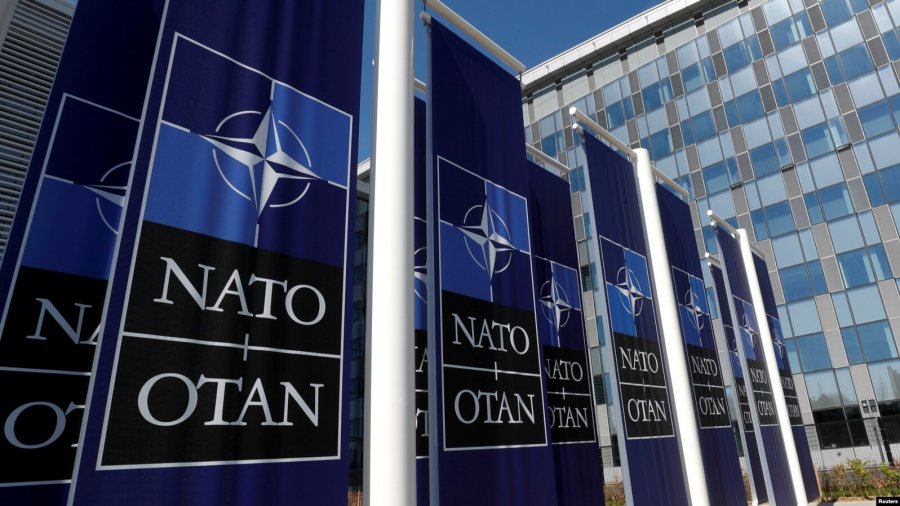 Raportohet se samiti i NATO-s në Tiranë vihet në pikëpyetje për shkak të shpenzimeve për mbrojtjen