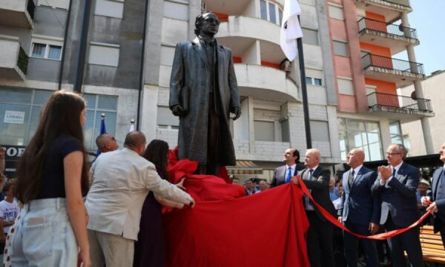 perurohet-shtatorja-e-ibrahim-rugoves-ne-kline-ne-zbulimin-e-saj-marrin-pjese-osmani-haradinaj-e-hoti