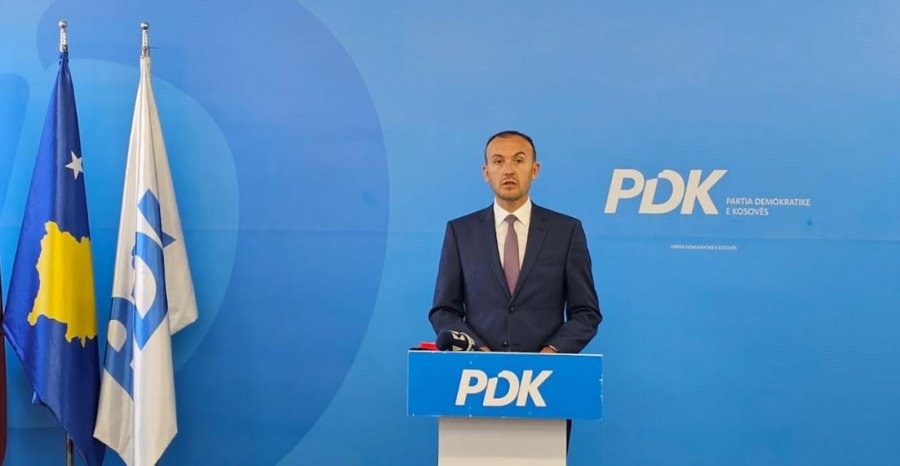 Mustafa  Qeveria po i çon prodhuesit vendorë drejt mbylljes