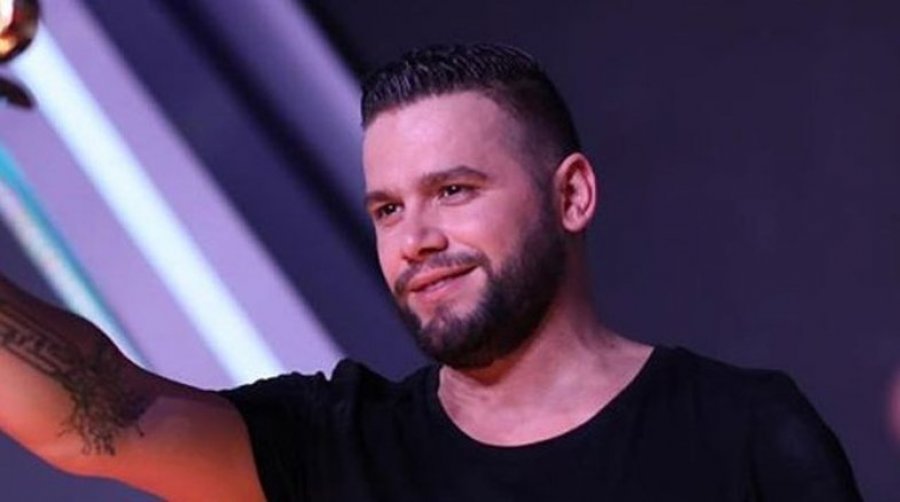 Flori rikthehet me album të ri në vjeshtë  në horizont edhe bashkëpunimi me Elvanën