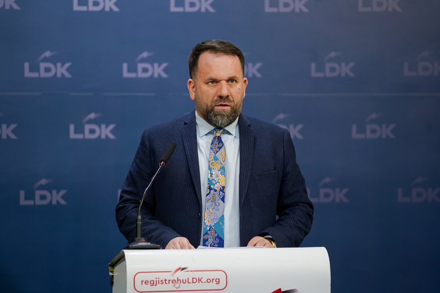 Rukiqi   Vita  prodhuesi më i madh i qumështit në rajon  pushteti duart larg nga bizneset