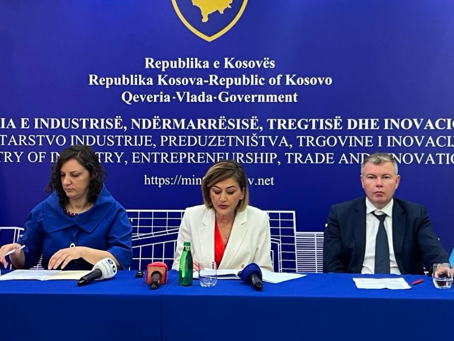 Mbi 1 5 milion euro grante për biznese  lansohen skemat për inovacion dhe energji të pastër