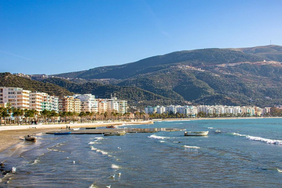 Tragjike në Vlorë  gjendet e mbytur në det 29 vjeçarja