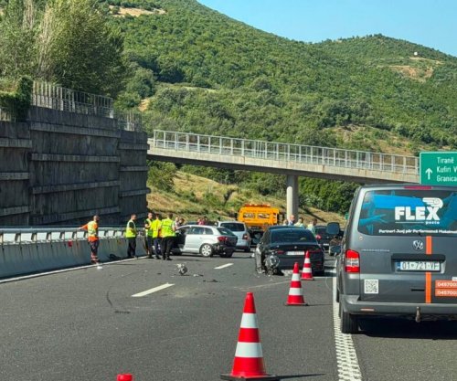 Tetë të lënduar në aksidentin zinxhiror në autostradën “Ibrahim Rugova”, përfshihen gjashtë automjete