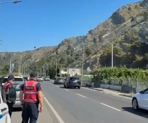 Shkaktoi zjarrin në Shëngjin dhe hoqi kamerat, arrestohet 57-vjeçari