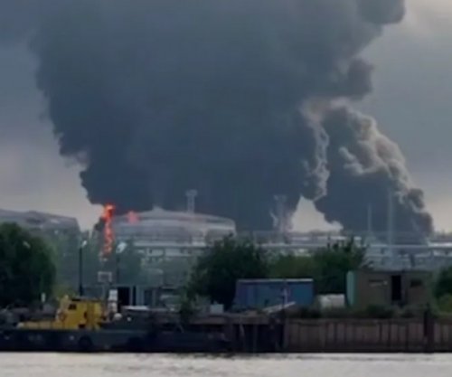 Ukraina godet terminalin kryesor të naftës në Shën Petersburg