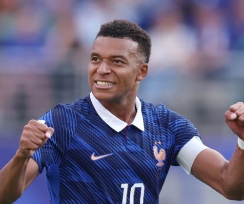 Mbappe vulos kualifikimin, Franca kalon me shumë mund ndaj Paraguait