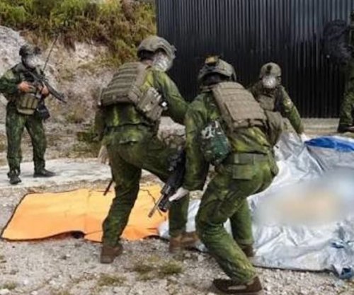Piloti amerikan vritet në Papua, ushtria indoneziane merr trupin e tij