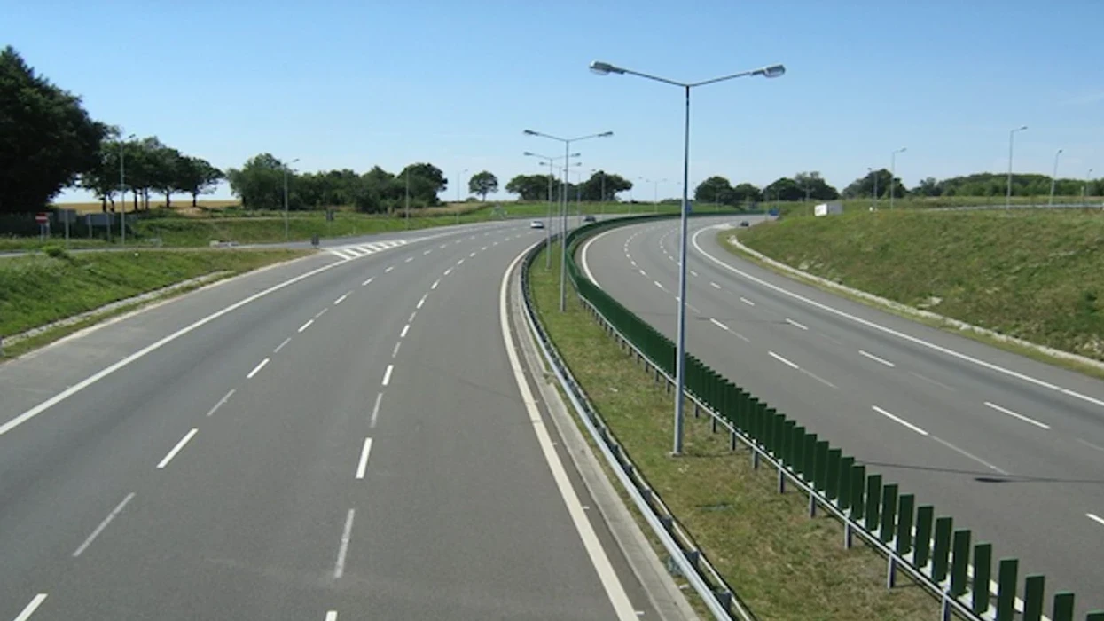 Nënshkrimin e kontratës për autostradën Shkup   Bllacë  Basha  Hap i rëndësishëm për ndërlidhjen rajonale