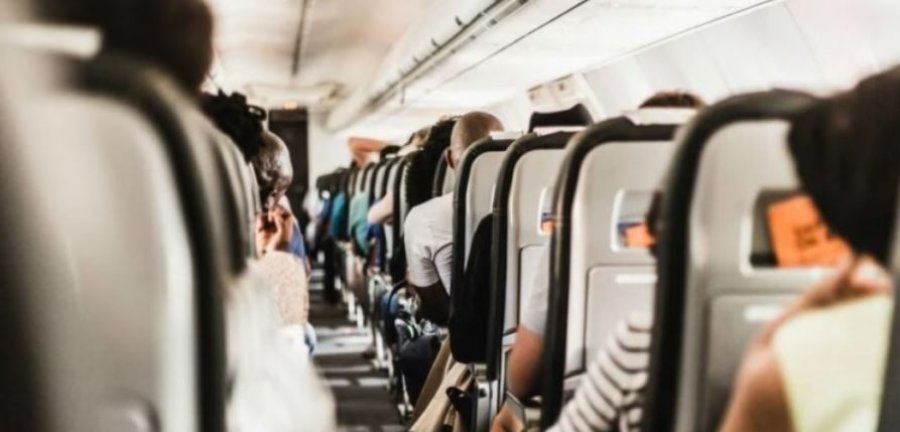 Çfarë i ndodh në të vërtetë trupit tuaj kur fluturoni me aeroplan 