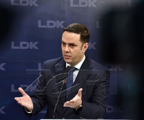 Abdixhiku: Nuk është deponuar asnjë nënshkrim për shkarkimin tim, nuk e mendoj dorëheqjen