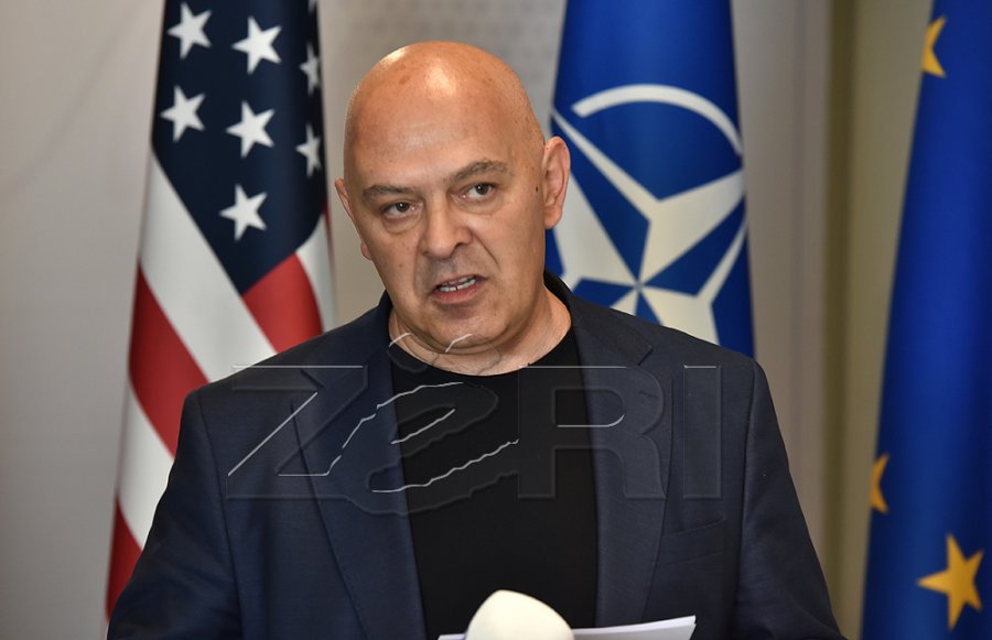 Gjini sqaron pozicionin e AAK së  S kemi vendosur kushte për pushtet  kërkojmë projekte për qytetarë