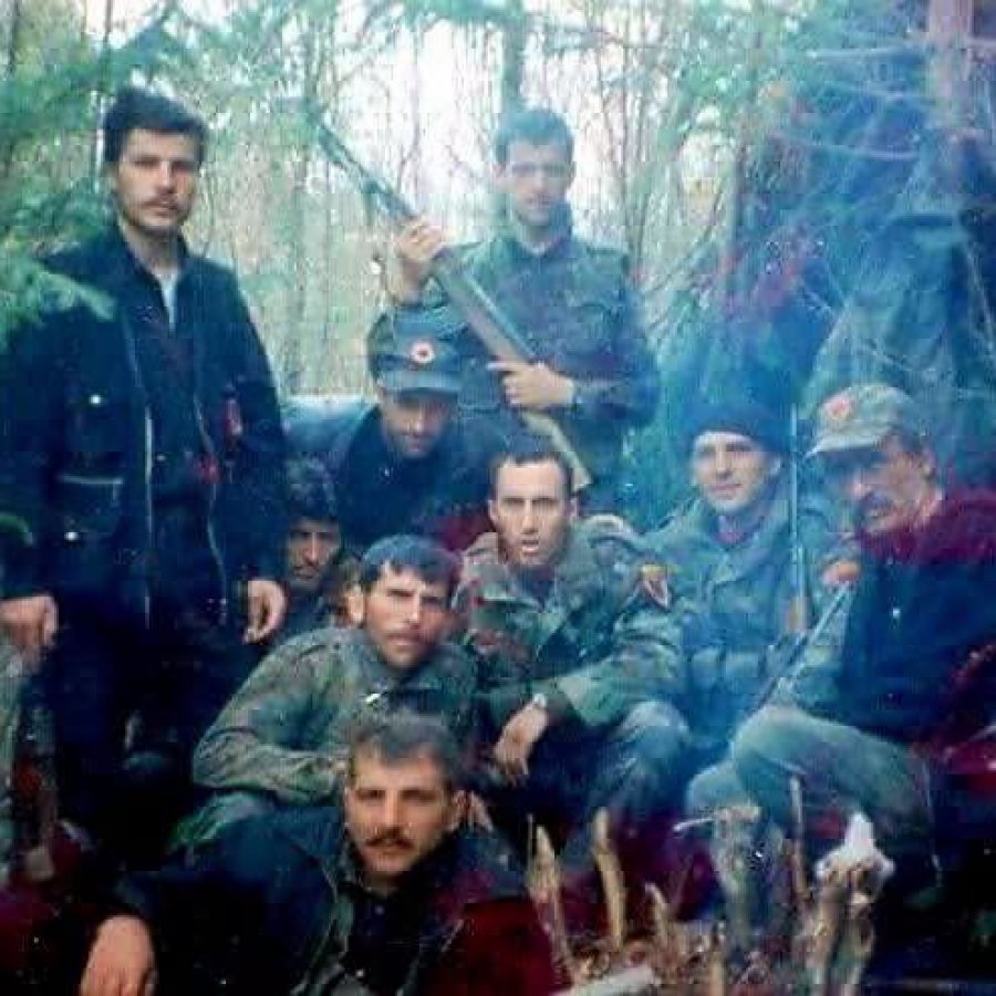 Haradinaj kujton bashkëluftëtarin Shaban Lajqi  Lavdi jetës dhe veprës së tij 