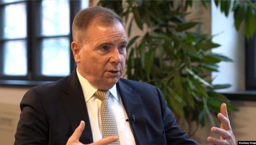 Hodges  Ngërçi politik e bën Kosovën më të cenueshme ndaj ndikimeve të jashtme