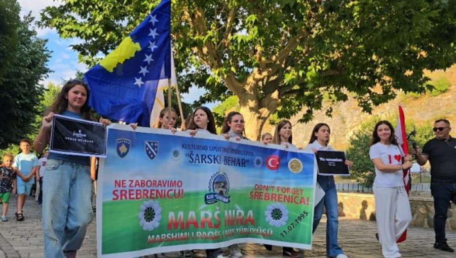 Në Prizren u mbajt Marshi i Paqes në përkujtim të viktimave të Srebrenicës