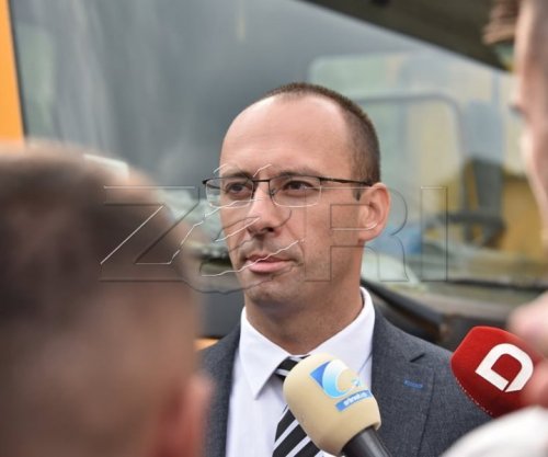 Simiqi vazhdon narrativën e Beogradit, sulmon Rashiqin dhe institucionet e Kosovës me akuza të pabaza