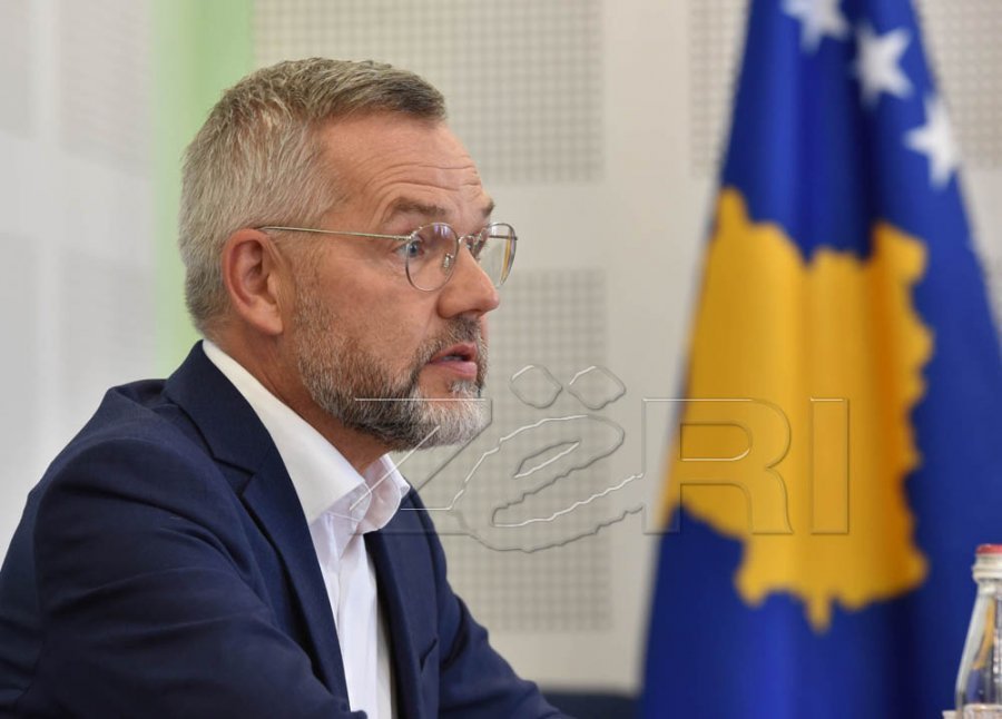 Ish-ministri gjerman, Roth: Një ministre serbe po fantazon hapur për “spastrimin etnik” të Kosovës