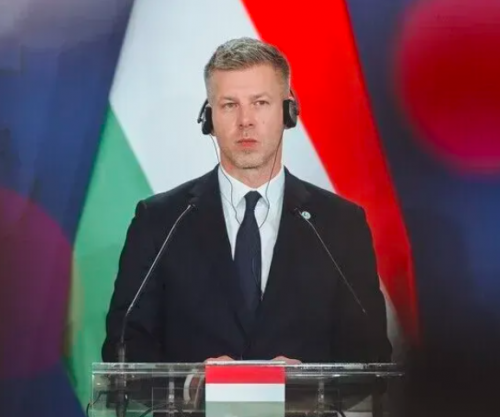 Hungaria nis hetimet ndaj ish-ministrit të jashtëm për lidhje të dyshuara me Rusinë