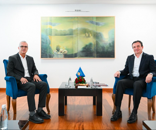 Kurti emëron Enver Dugollin zëvendësministër të parë të Punëve të Brendshme