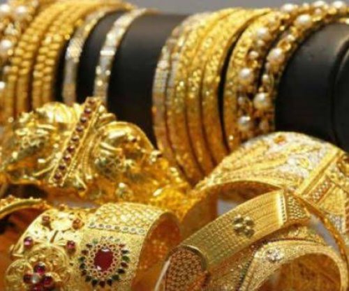 Çmimi i arit bie sërish nën katër mijë dollarë, tensionet në Lindjen e Mesme nxisin frikë për inflacion