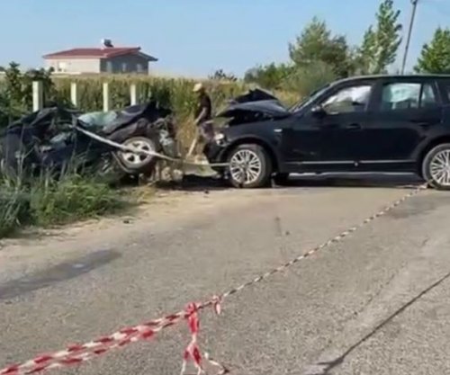 Aksident tragjik në Shqipëri, humb jetën 39-vjeçari, pesë të plagosur mes tyre tre fëmijë