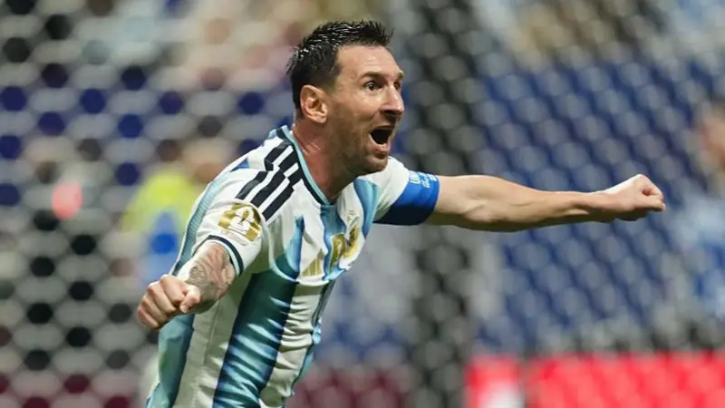 Messi drejt një kapitulli të ri  Legjenda argjentinase mund të synojë edhe Botërorin 2030
